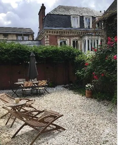 Semesterbostad Maison Individuelle Dans Ancienne Ecurie Rouen