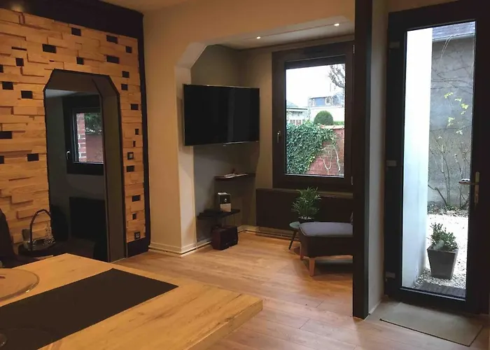 Maison Individuelle Dans Ancienne Ecurie *